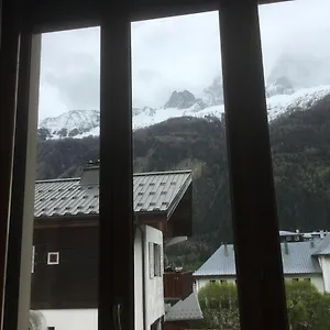 Typique,chaleureux Et Pratique Chamonix